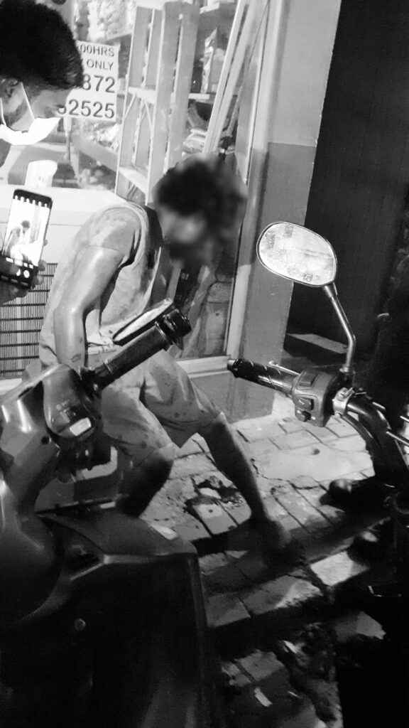 Large 162593927828sYwB