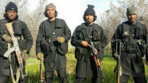 ފޮޓޯ: ސީރިޔާގެ ދާހިލީ ހަނގުރާމަޔަށް ގޮސް ތިބި ދިވެހިން