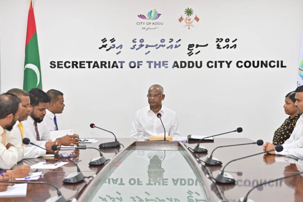 Addoo Cty Raees Solih