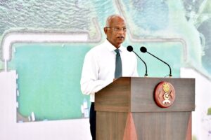 Veyvah Raees Solih fenvaruonline