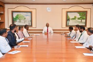 Raees Solih MBA fenvaru Online