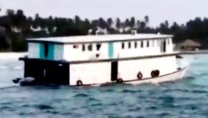 Kelaa savaaree Boat fenvaru online