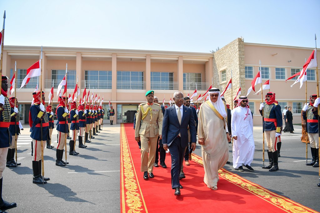 Raees Solih Bahrain Fenvaru online