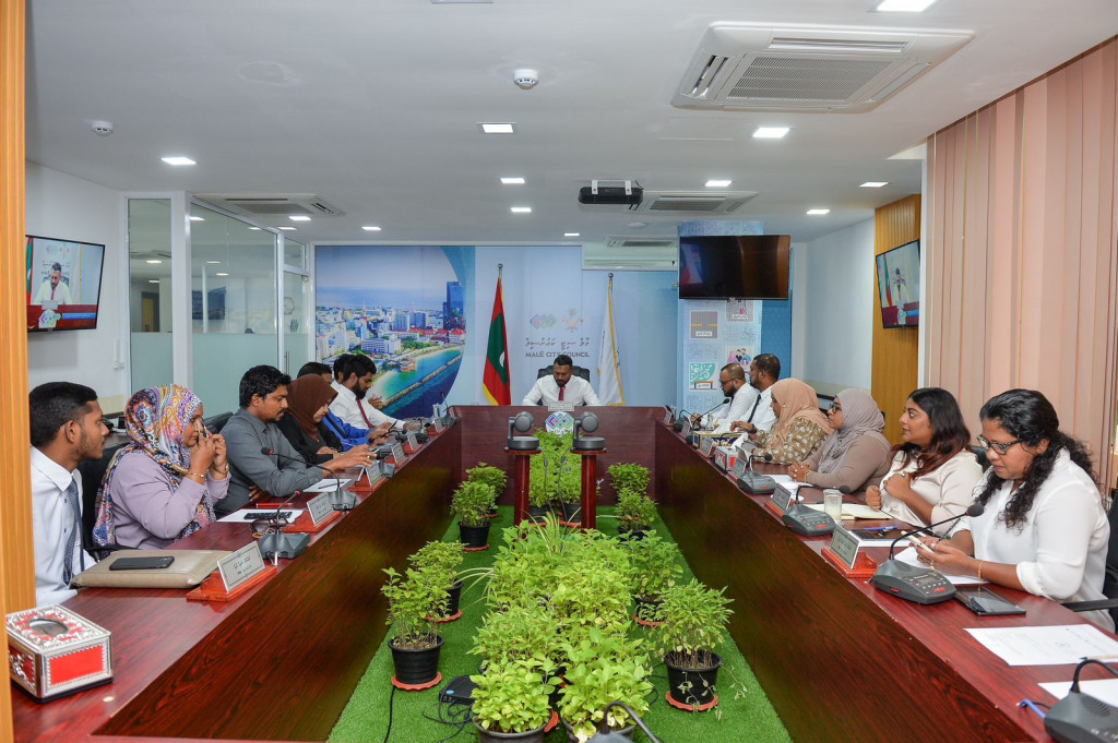 Big yhqoD0NkjT76DhGq7Gufo2FCF