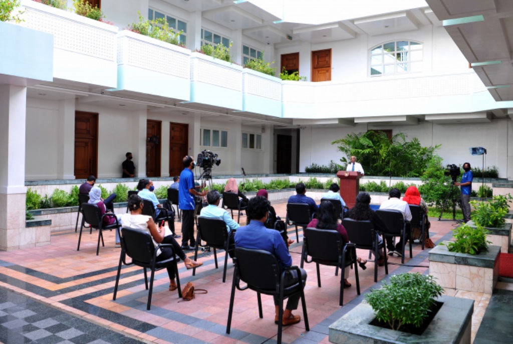 Raees Solih Media fenvaru