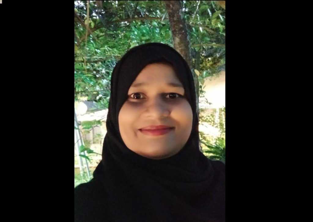 Raamiza Gelligen hoadhaa fenvaru onlibe