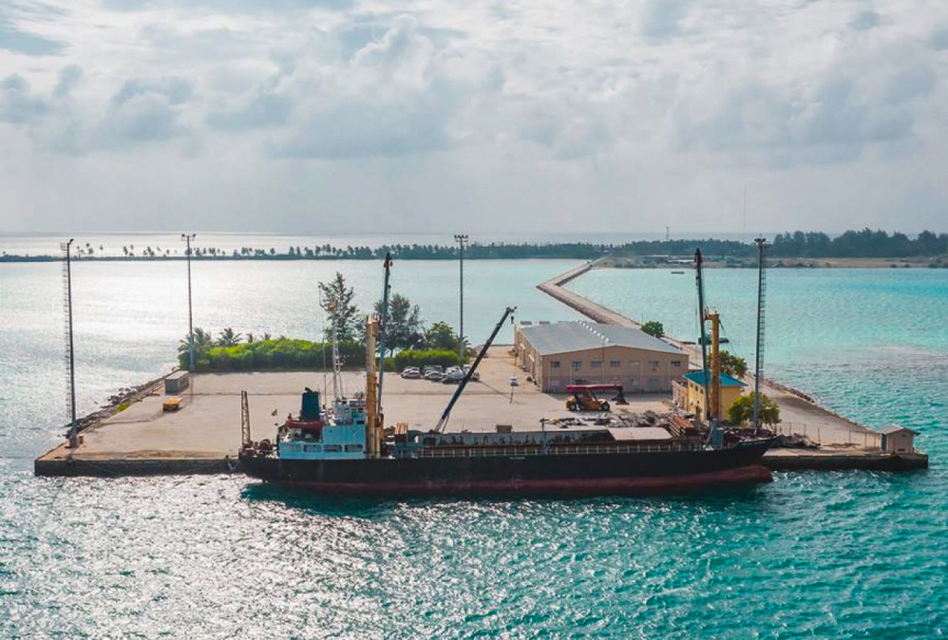 Hithadhoo Port photo MPL